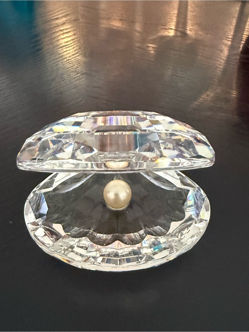 Atelier Swarovski Crystal Clam Shell Trinket with Pearl Accent — Clear